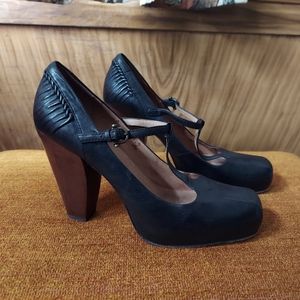 FRYE Marta T-Strap size 10 EUC